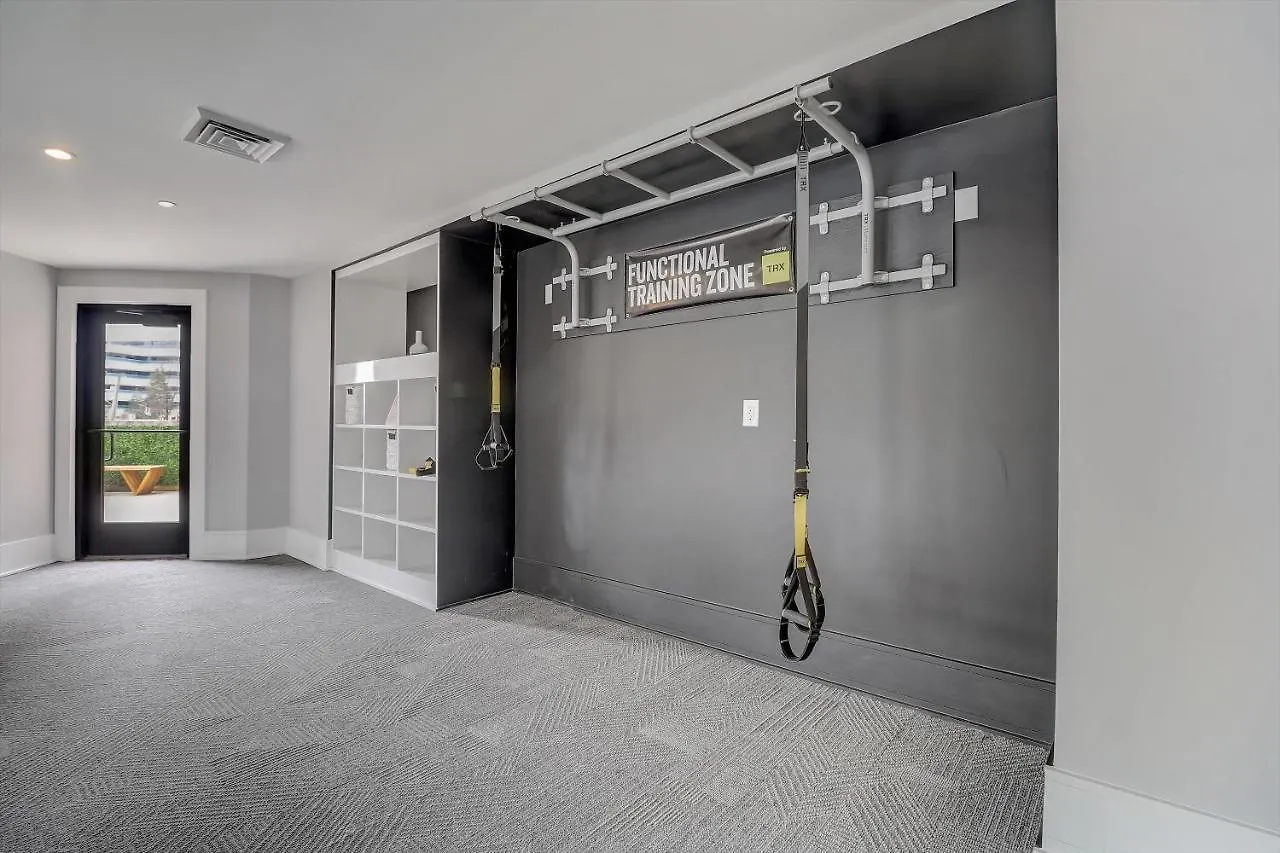 Frontdesk Berkshire Dilworth Apts Midtown Charlotte Apartment United States