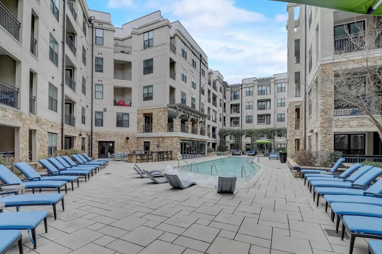 Frontdesk Berkshire Dilworth Apts Midtown Charlotte Apartment United States